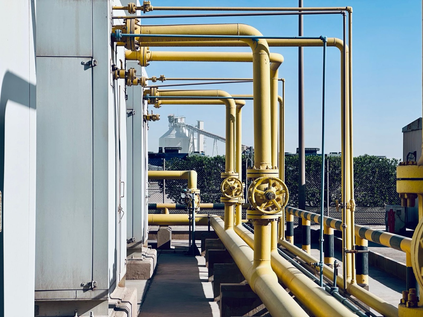 Oil & Gas — pneumatic actuator application